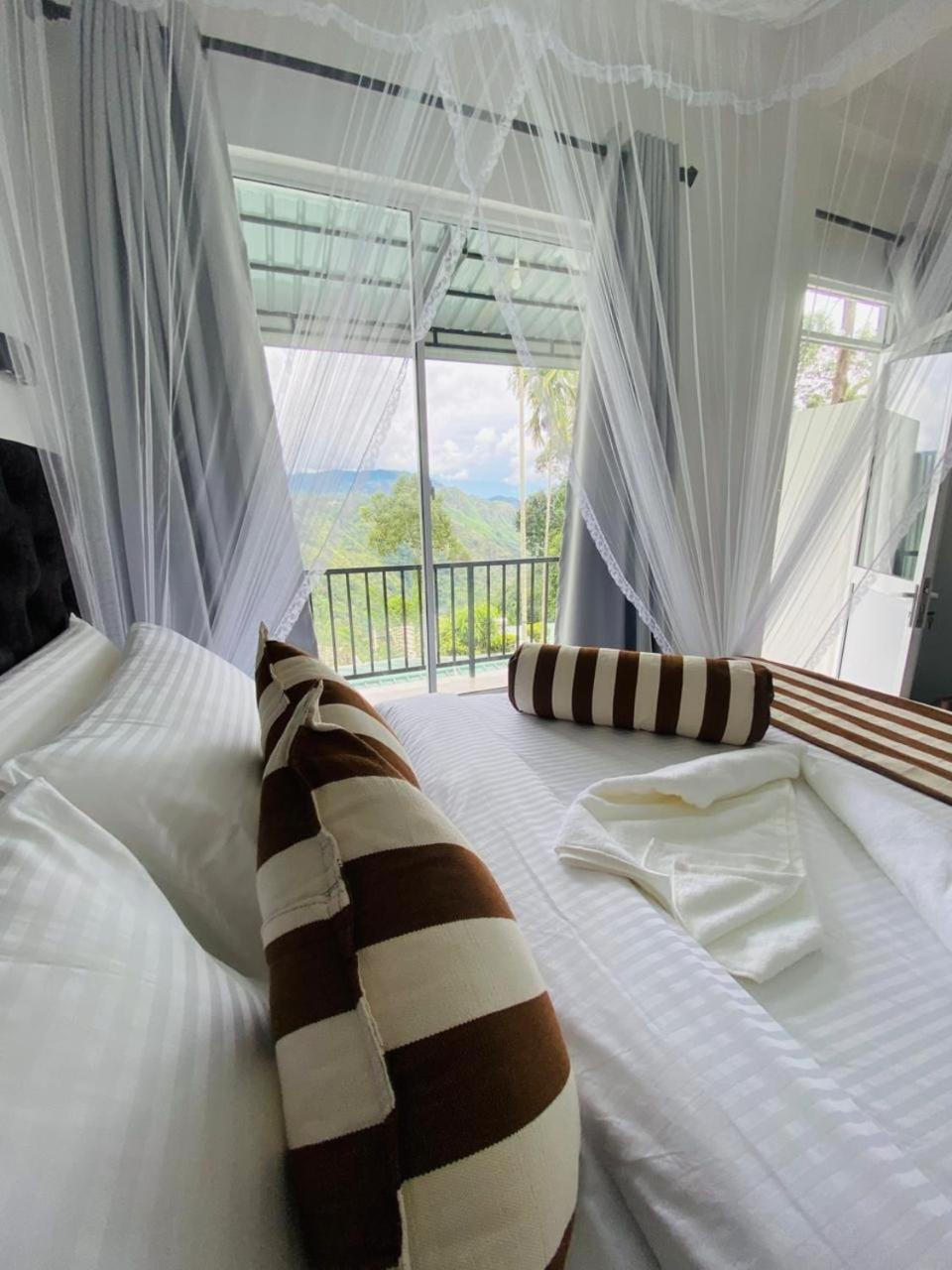 Ella Nimal Nest Inn Екстериор снимка