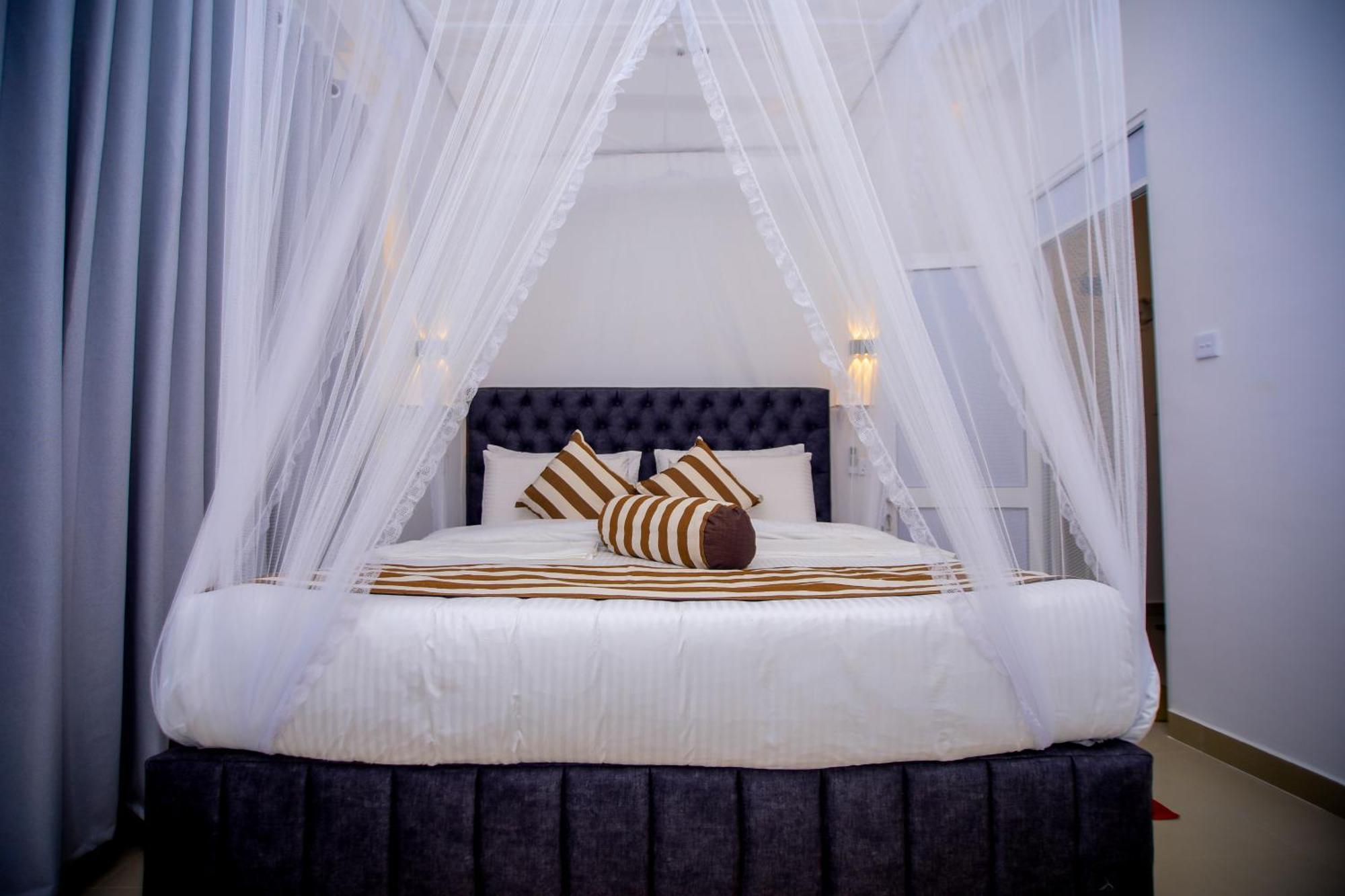 Ella Nimal Nest Inn Екстериор снимка