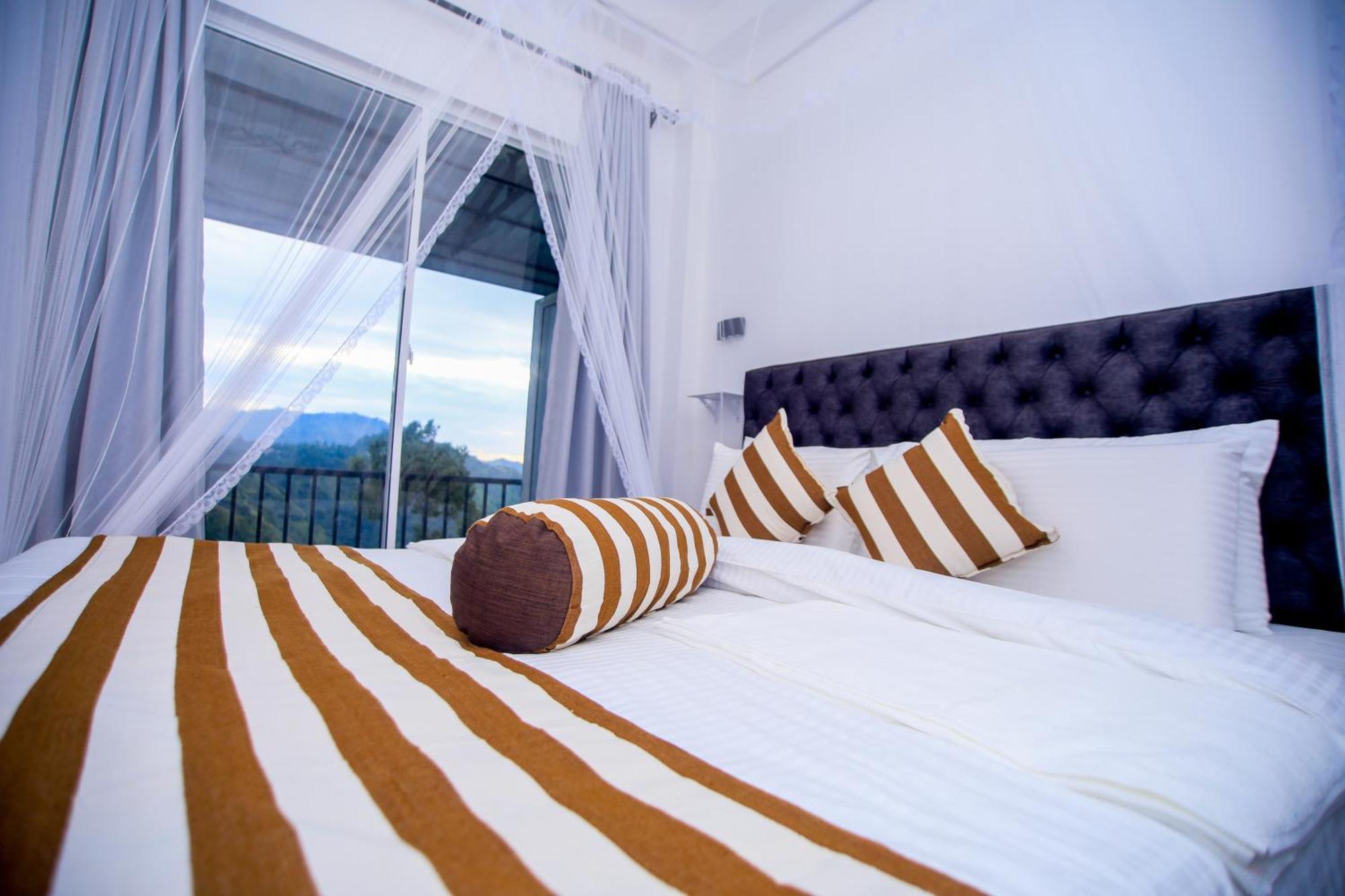 Ella Nimal Nest Inn Екстериор снимка