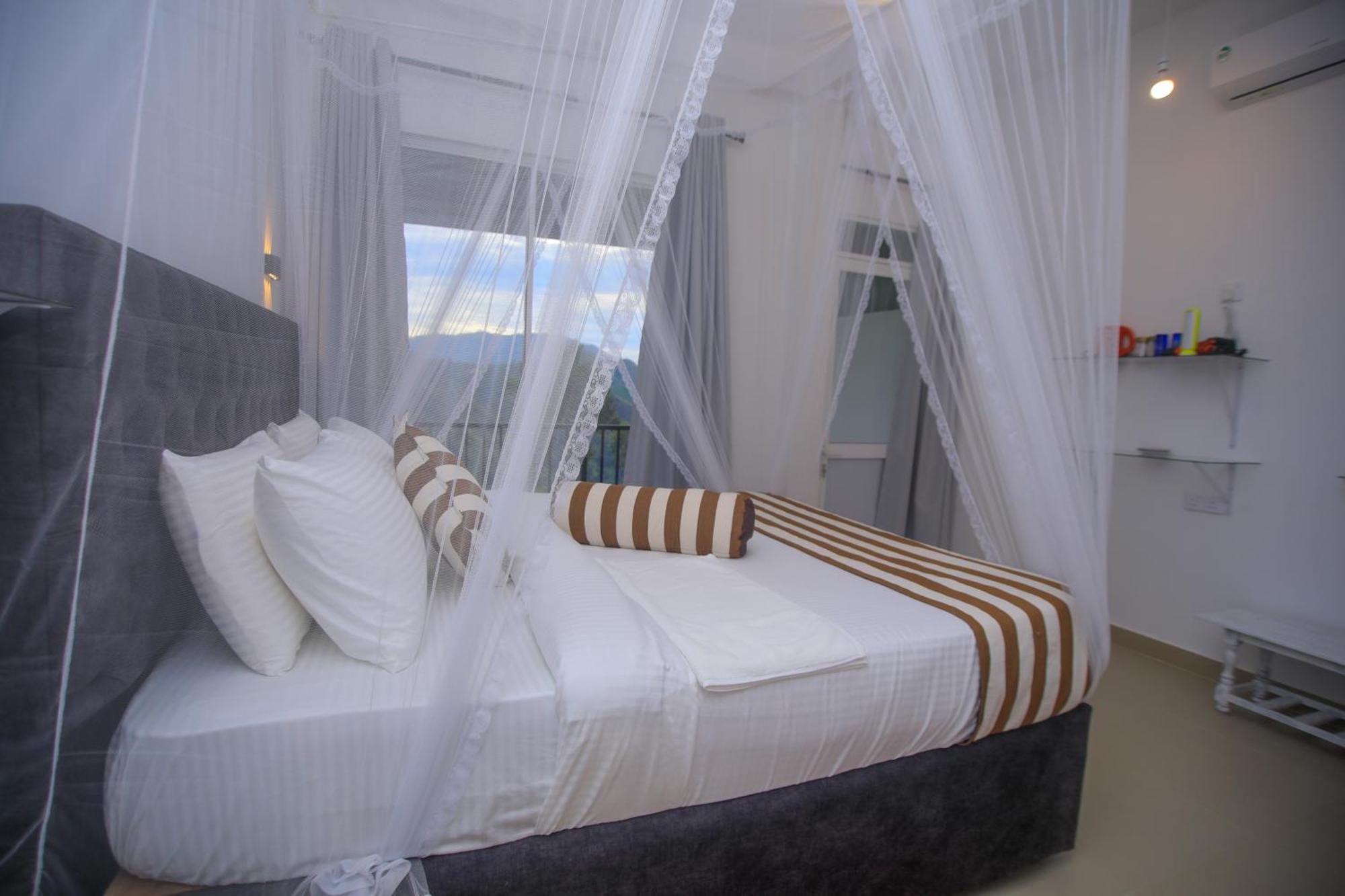 Ella Nimal Nest Inn Екстериор снимка