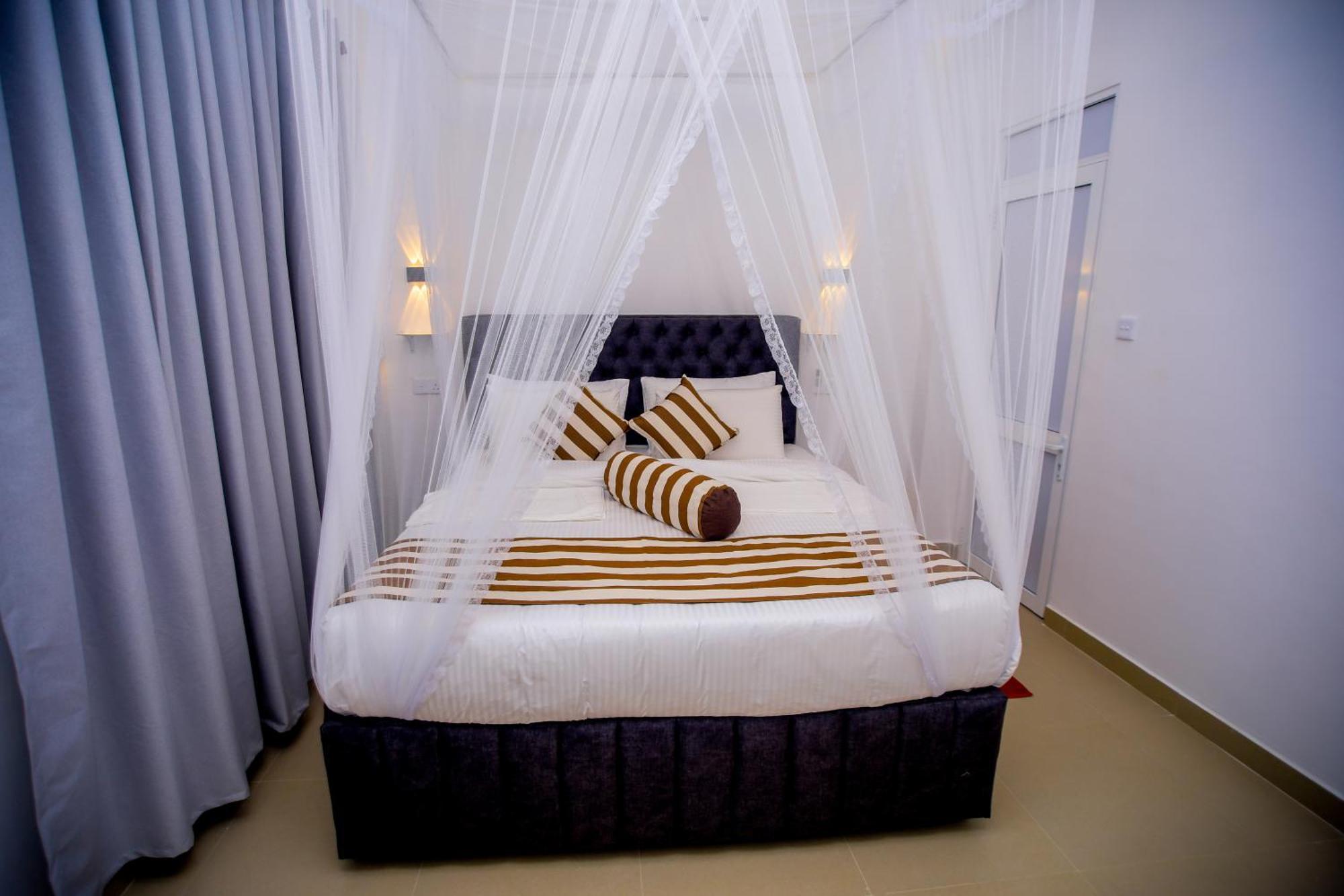 Ella Nimal Nest Inn Екстериор снимка